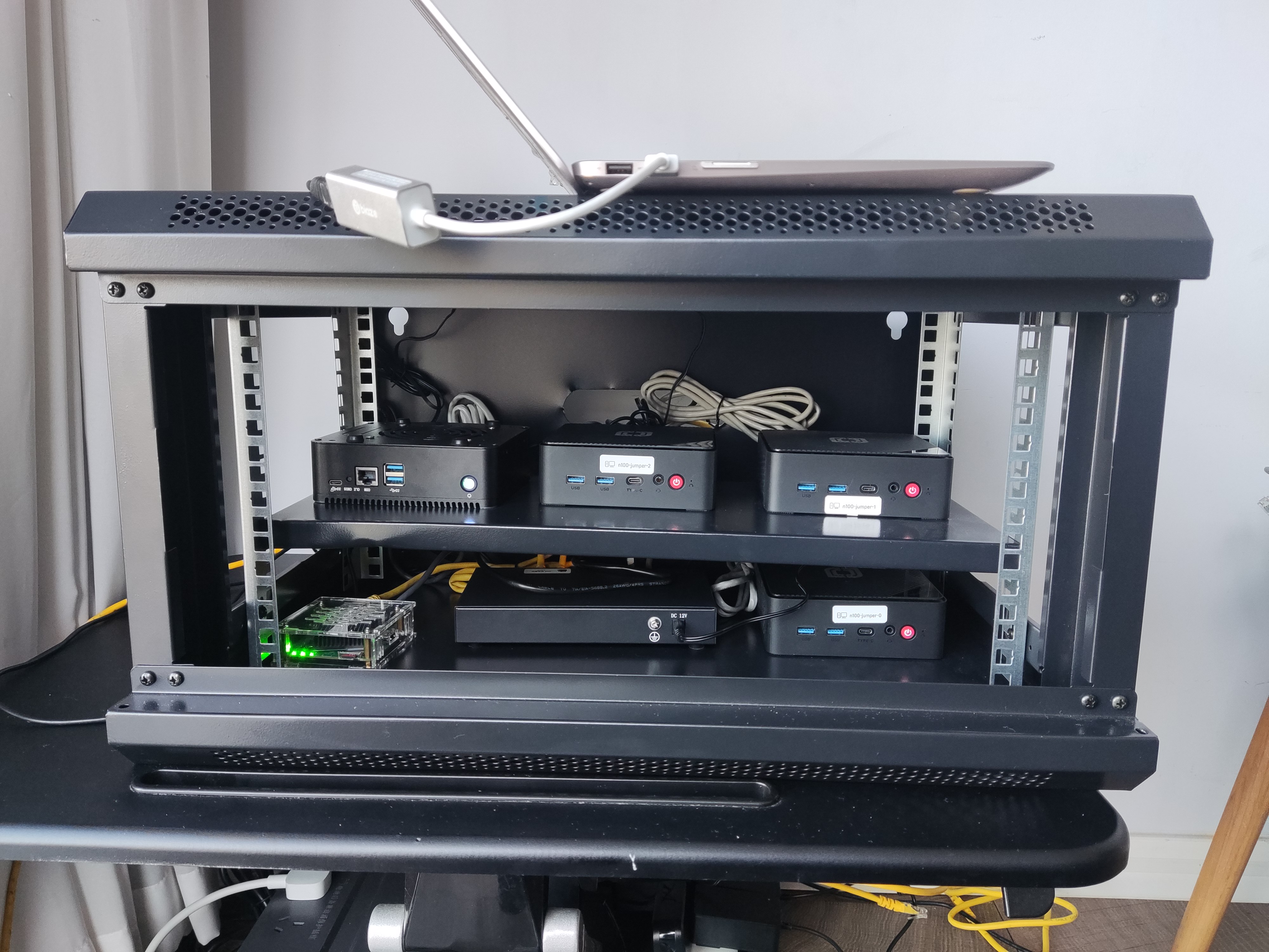 HomeLab 上半部分